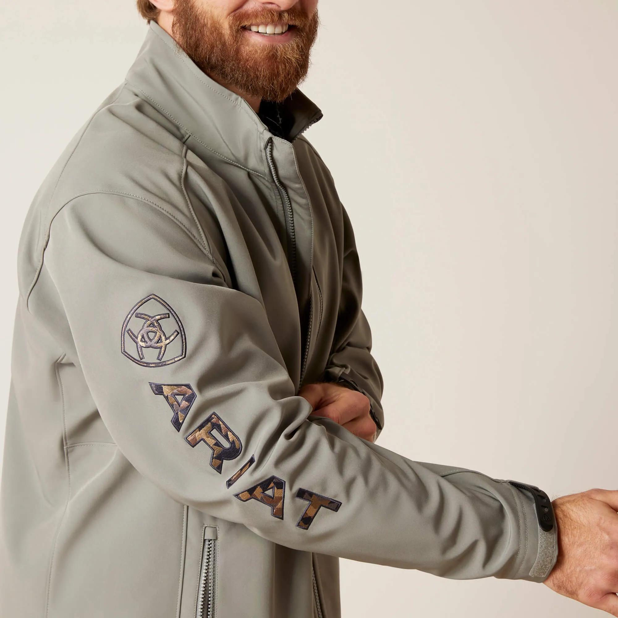 Ariat Logo 2.0 Softshell Jacket